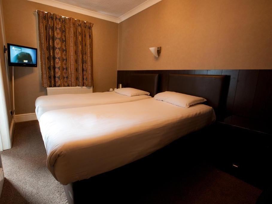 Rossmore Hotel Ilford Dış mekan fotoğraf