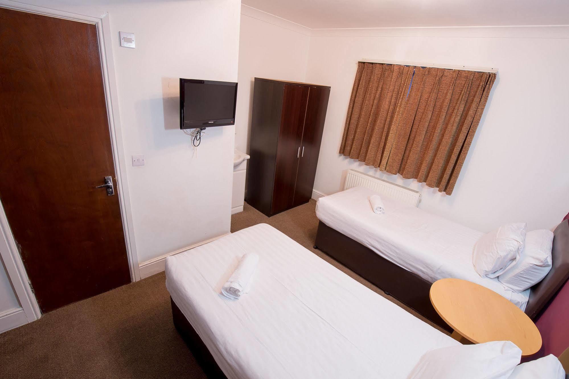 Rossmore Hotel Ilford Dış mekan fotoğraf