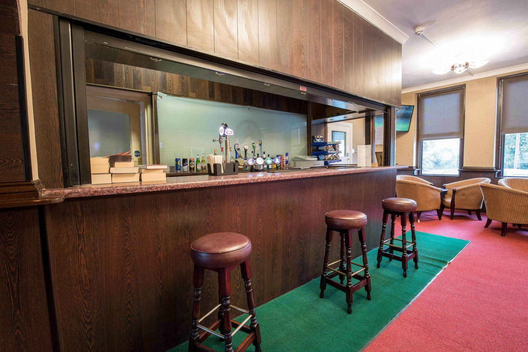 Rossmore Hotel Ilford Dış mekan fotoğraf